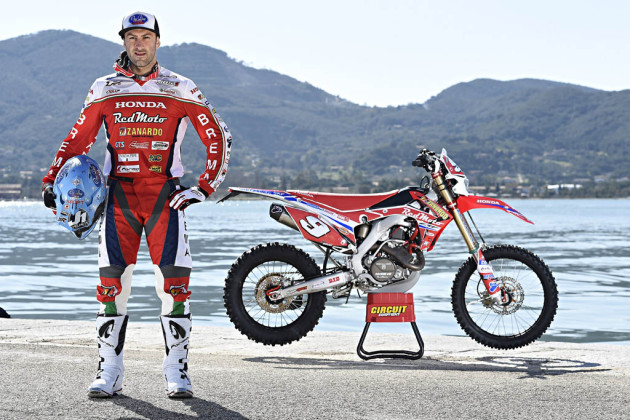 Motocross aprile salvini