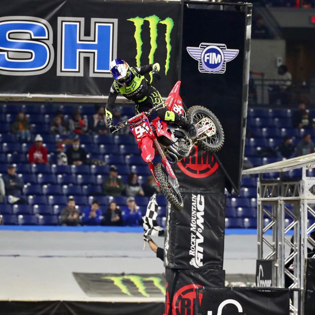 Supercross Indianapolis 1 Prima affermazione per Roczen 2021