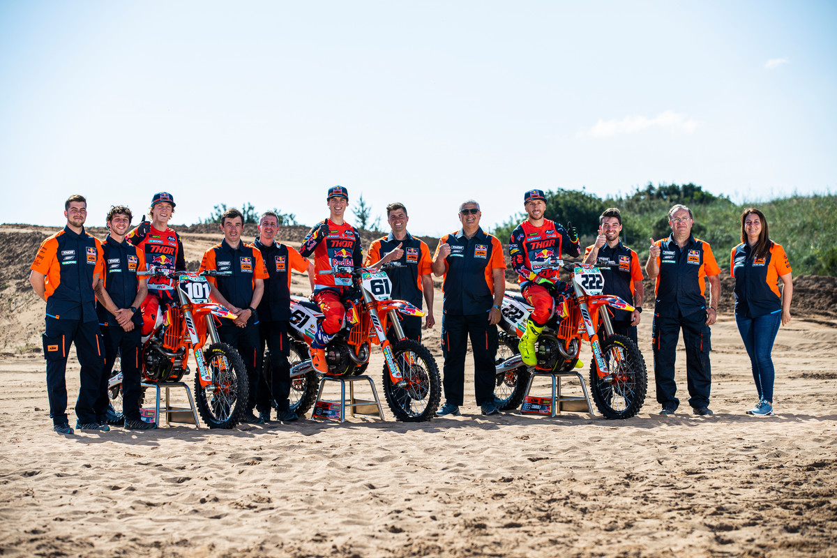 Midweek Effetti collaterali 2021A